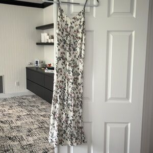 Rag and Bone floral slip dress . Size 6 . Preowned.